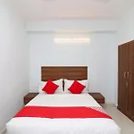 Super Hotel O Sathguru Residency Near New Ashok Nagar Metro Station