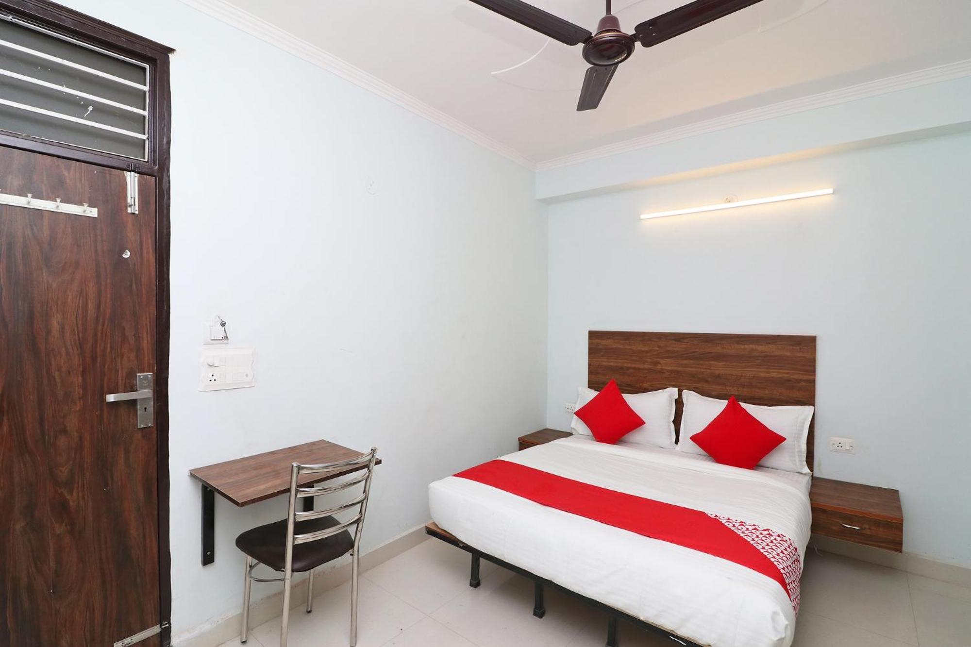 Super O Sathguru Residency Near New Ashok Nagar Metro Station Hotel New Delhi
